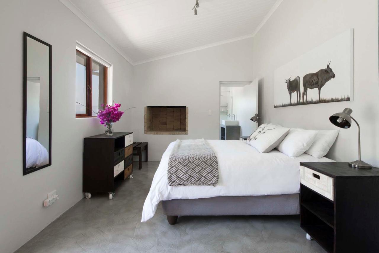 Misty Mountains Villa Hermanus Bagian luar foto